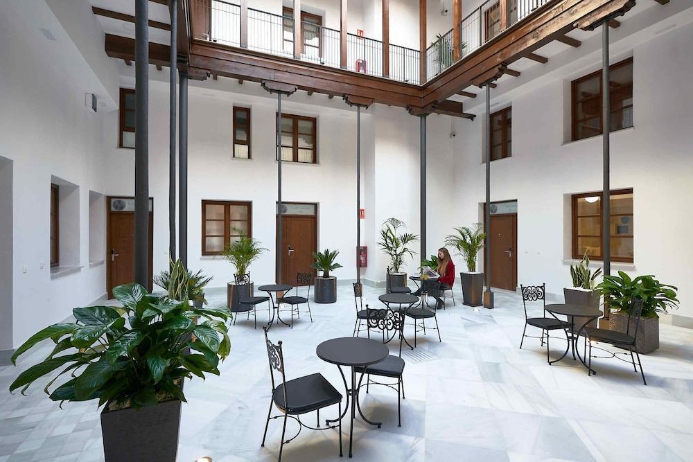 Palacio Buenavista Séville Extérieur photo