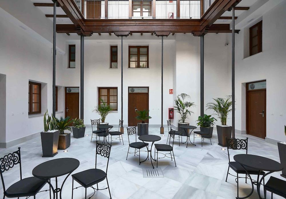 Palacio Buenavista Séville Extérieur photo