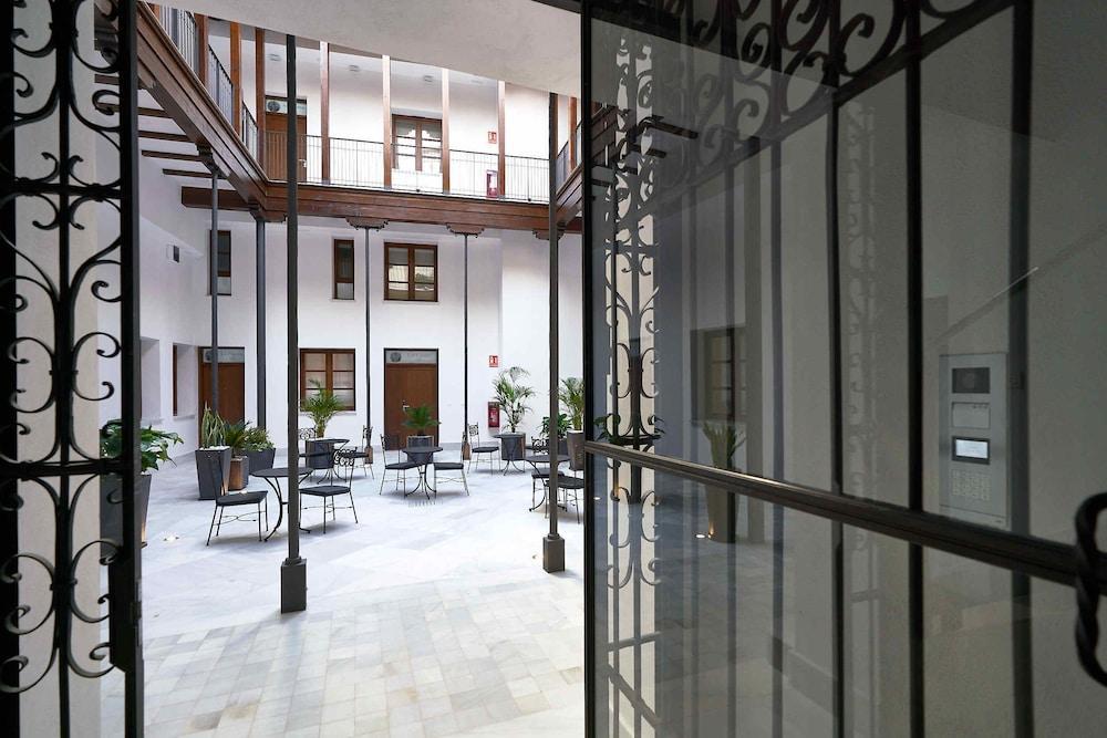 Palacio Buenavista Séville Extérieur photo