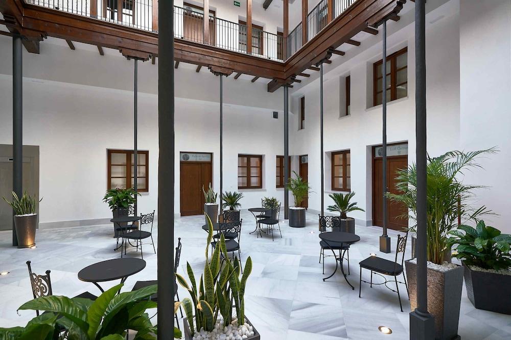 Palacio Buenavista Séville Extérieur photo